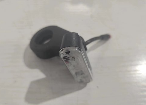 Left turn signal (señal de giro izquierda) for Inmotion RS